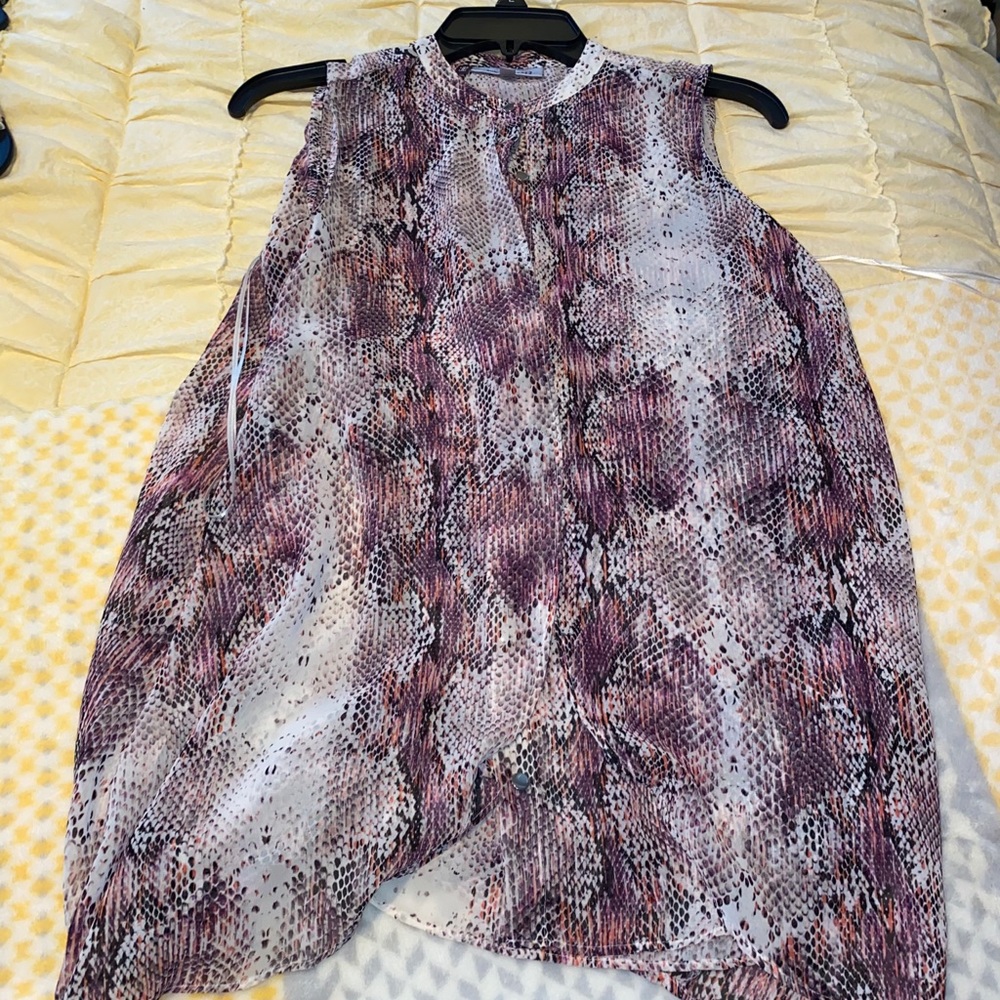 XS Jennifer Lopez Shirt